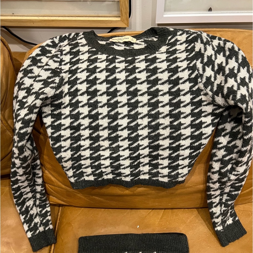 Abercrombie & Fitch Houndstooth Sweater + Skirt